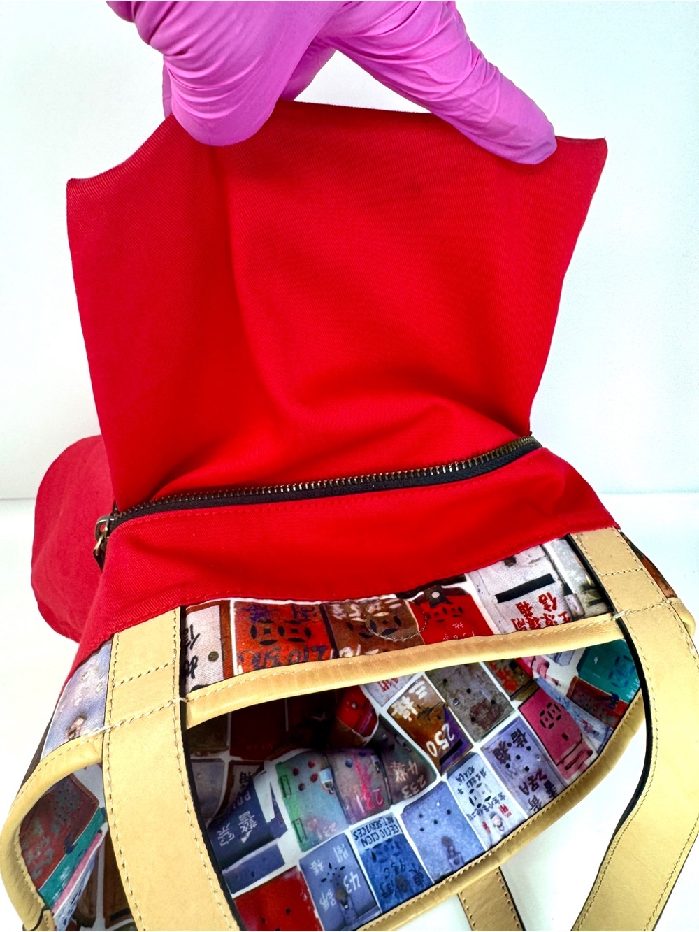 Rare G.O.D. (Goods of Desire) Hong Kong "Vintage Letterbox" Print Tote Bag – Exc - Picture 7 of 12